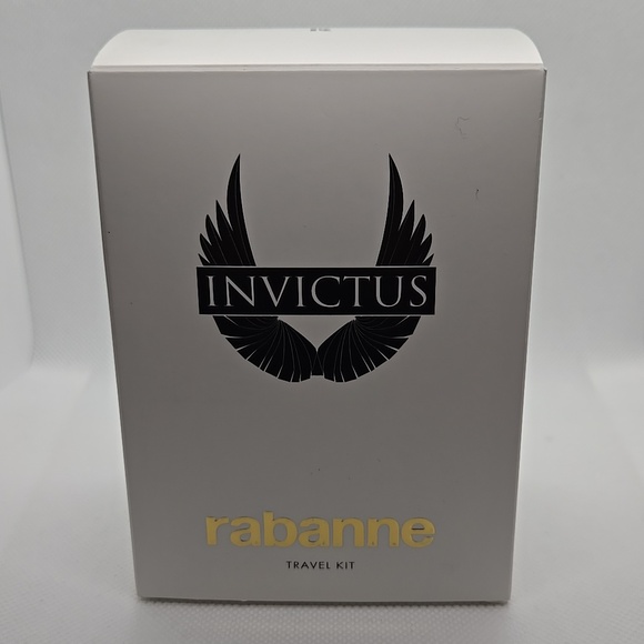 Paco Rabanne Invictus Travel Kit Set - Picture 2 of 3